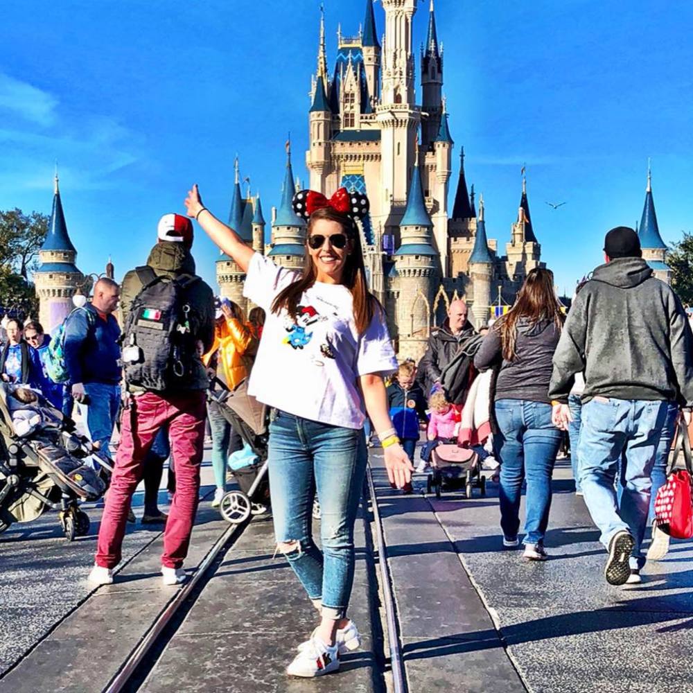 Meet your Posher, Caroline